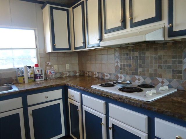 112 Valley View Drive, Shawnee, OK 74804