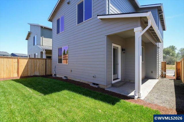 7426 SE Berg Dr, Corvallis, OR 97330