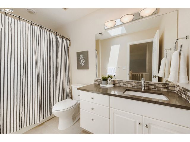 9615 Sw 49TH Ave, Portland, OR 97219