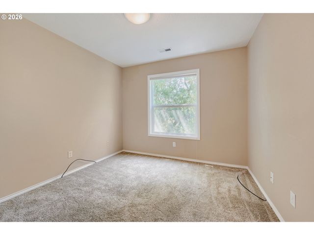 9615 Sw 49TH Ave, Portland, OR 97219