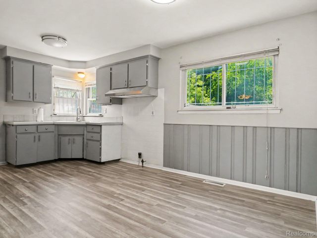 6075 Detroit Street, Mt. Morris Township, MI 48458