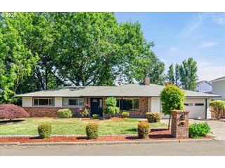 19555 Sw CASCADIA St, Beaverton, OR 97078