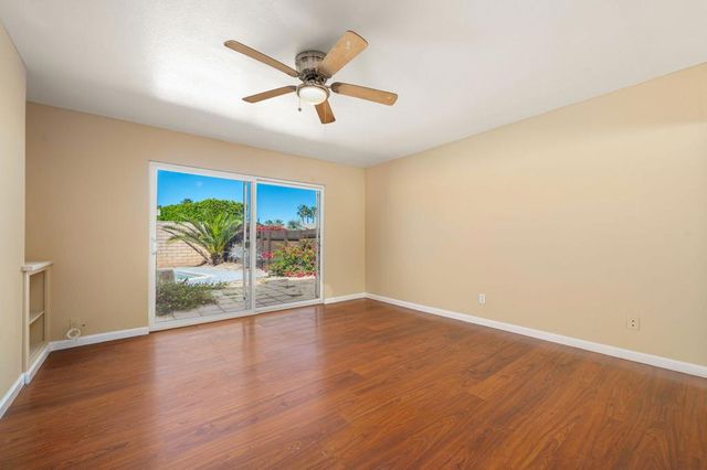 1374 E Madero Circle, Palm Springs, CA 92262