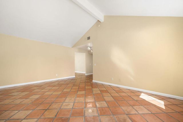 1374 E Madero Circle, Palm Springs, CA 92262