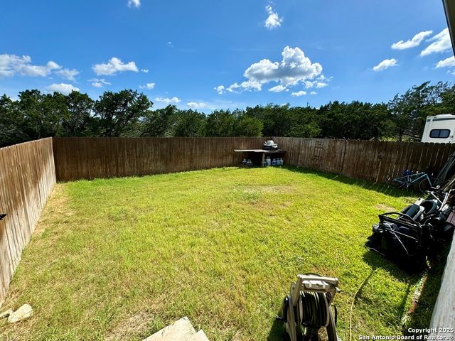 120 Sam Houston, Kerrville, TX 78028