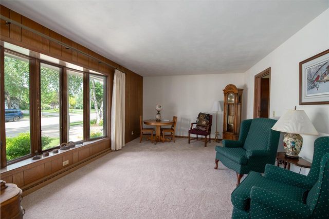 1040 MARICOPA DRIVE, Oshkosh, WI 54904