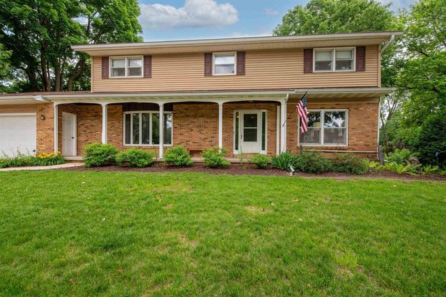 1040 MARICOPA DRIVE, Oshkosh, WI 54904