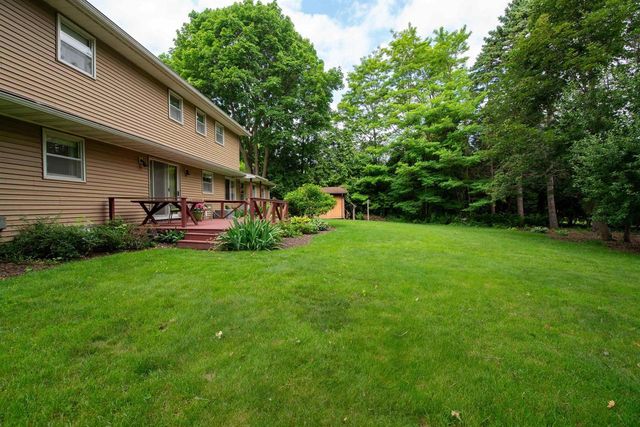 1040 MARICOPA DRIVE, Oshkosh, WI 54904