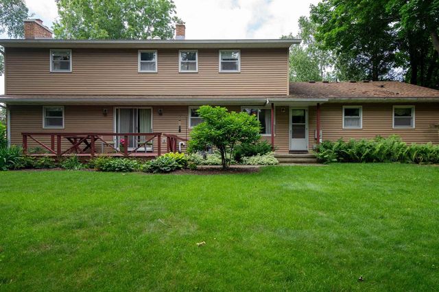 1040 MARICOPA DRIVE, Oshkosh, WI 54904