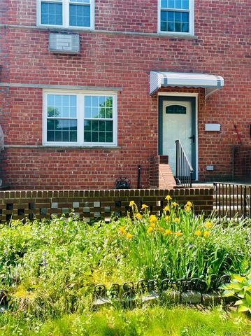 15022 58th Avenue, Flushing, NY 11355