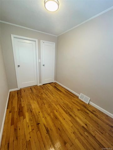 15022 58th Avenue, Flushing, NY 11355