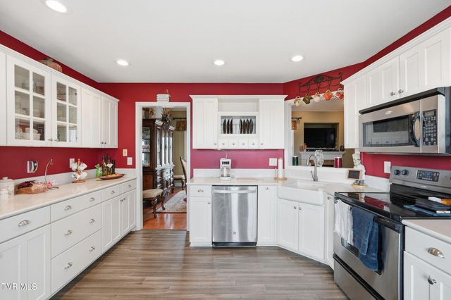 2119 Country Brook Lane, Knoxville, TN 37921