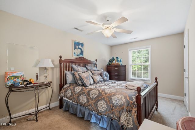 2119 Country Brook Lane, Knoxville, TN 37921