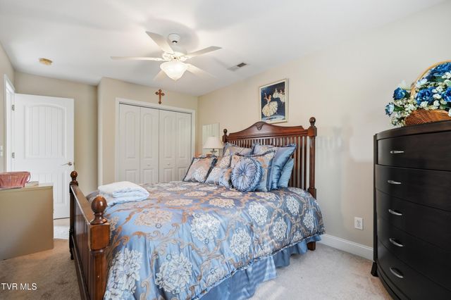 2119 Country Brook Lane, Knoxville, TN 37921