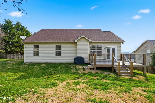 2119 Country Brook Lane, Knoxville, TN 37921