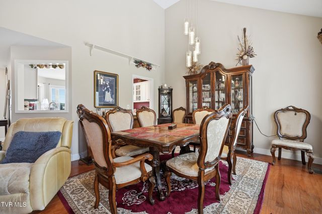 2119 Country Brook Lane, Knoxville, TN 37921