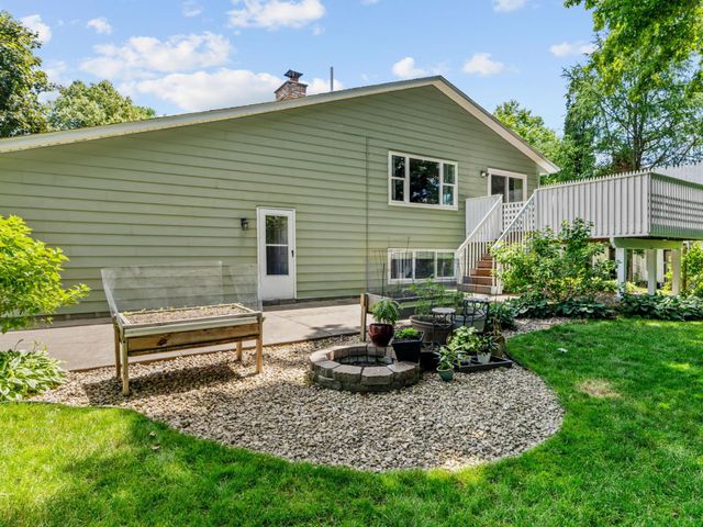 12803 Everest Avenue, Apple Valley, MN 55124