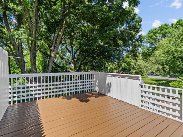 12803 Everest Avenue, Apple Valley, MN 55124