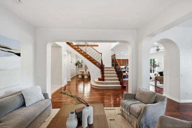 17018 Patina, San Diego, CA 92127