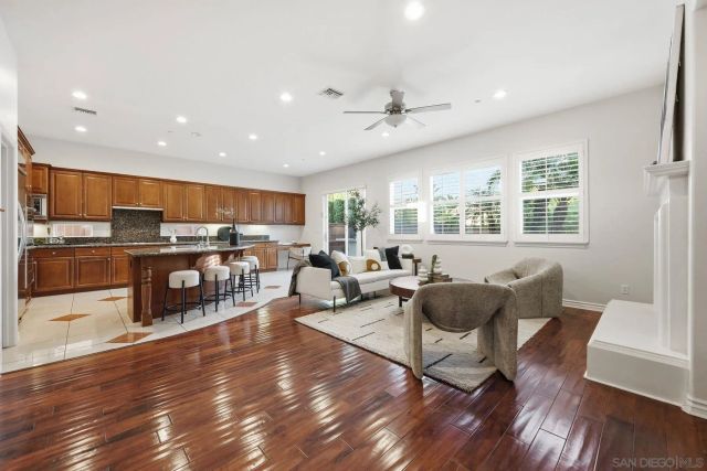 17018 Patina, San Diego, CA 92127