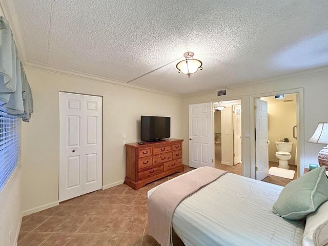 131 LAKE PINE Circle D-1, Greenacres, FL 33463