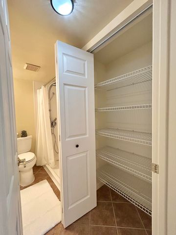 131 LAKE PINE Circle D-1, Greenacres, FL 33463