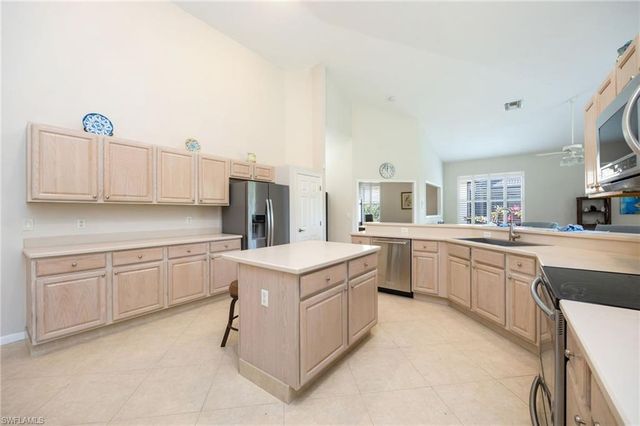7143 Sugar Magnolia CT, Naples, FL 34109