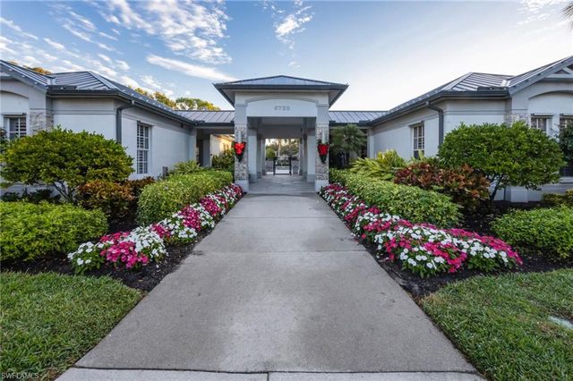 7143 Sugar Magnolia CT, Naples, FL 34109