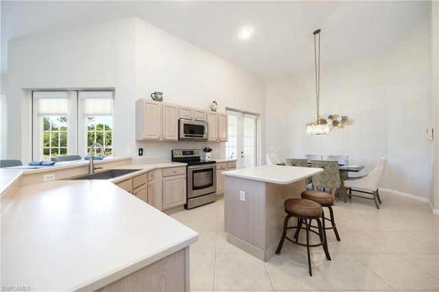 7143 Sugar Magnolia CT, Naples, FL 34109