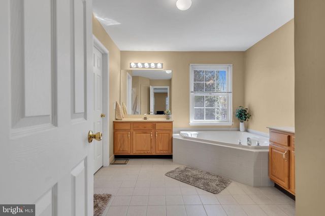 24 WITMER WAY, Robbinsville, NJ 08691