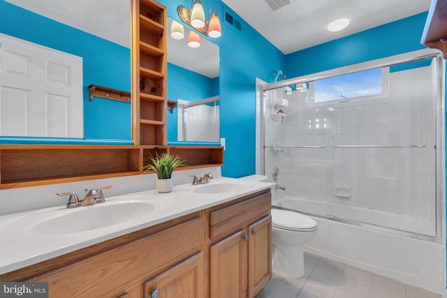 24 WITMER WAY, Robbinsville, NJ 08691