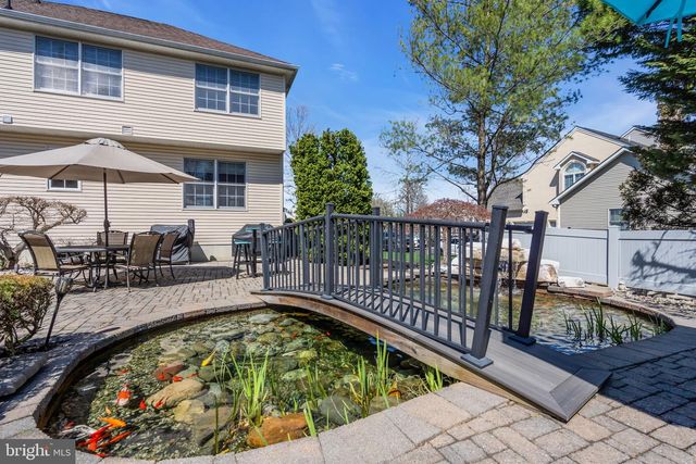 24 WITMER WAY, Robbinsville, NJ 08691