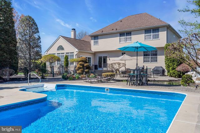 24 WITMER WAY, Robbinsville, NJ 08691