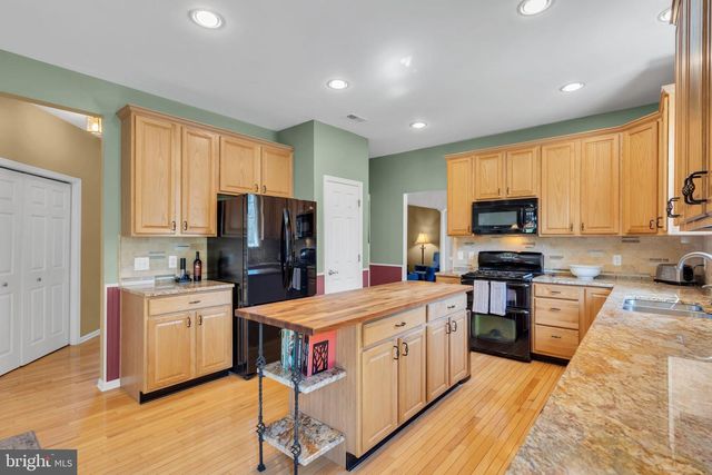 24 WITMER WAY, Robbinsville, NJ 08691