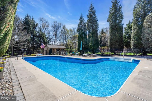 24 WITMER WAY, Robbinsville, NJ 08691
