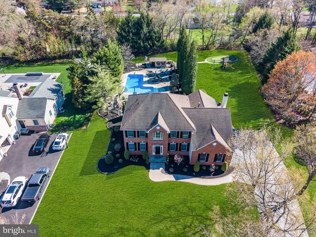 24 WITMER WAY, Robbinsville, NJ 08691