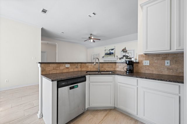 7 Saint Charles Place, Midlothian, TX 76065