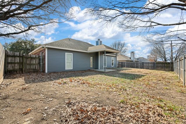 7 Saint Charles Place, Midlothian, TX 76065