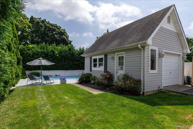 6 Wall Street, Farmingdale, NY 11735