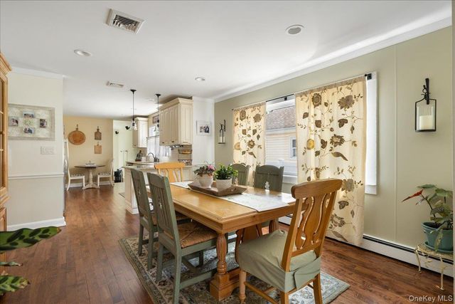 6 Wall Street, Farmingdale, NY 11735