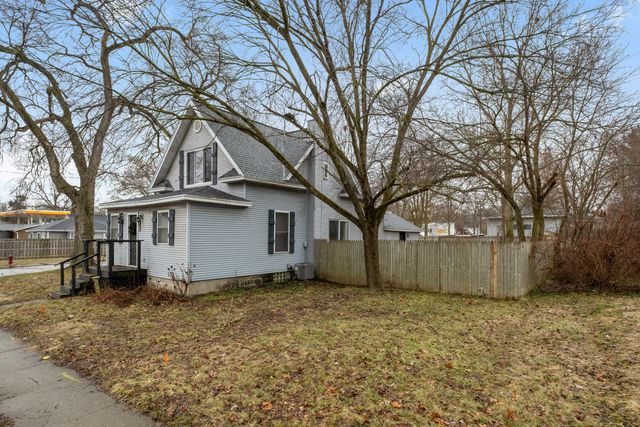 205 Arlington Street, Middleville, MI 49333