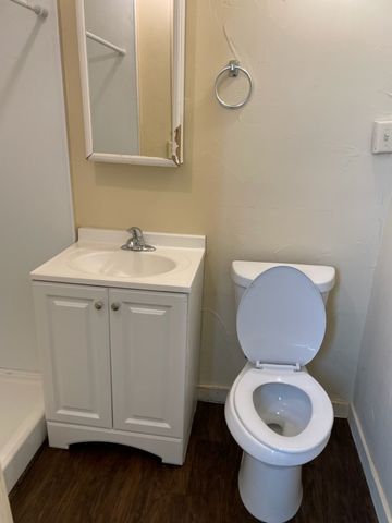 617 W Gandy Street, Denison, TX 75020