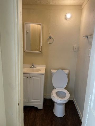 617 W Gandy Street, Denison, TX 75020