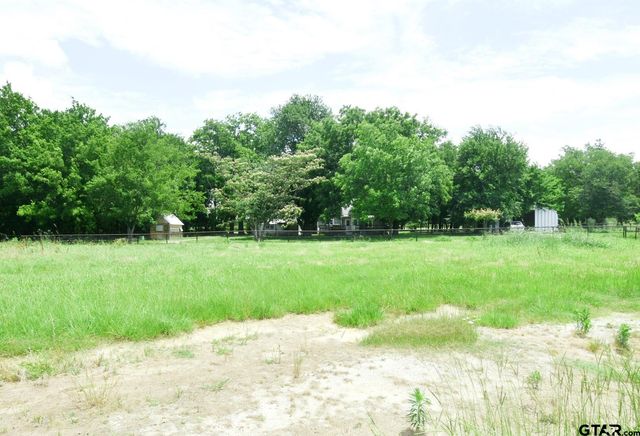 370 Spur 514, Yantis, TX 75497