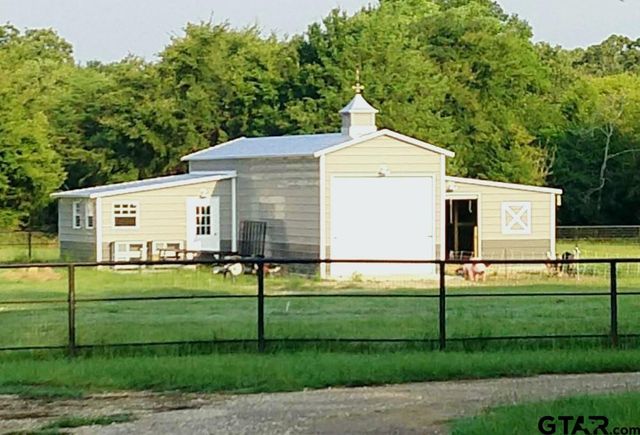 370 Spur 514, Yantis, TX 75497