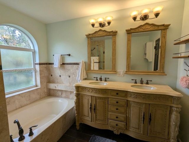 11405 NW 48th Court, Coral Springs, FL 33076