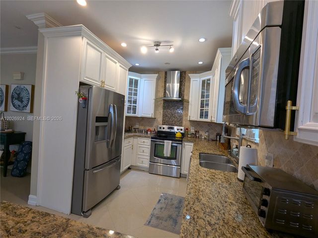 11405 NW 48th Court, Coral Springs, FL 33076