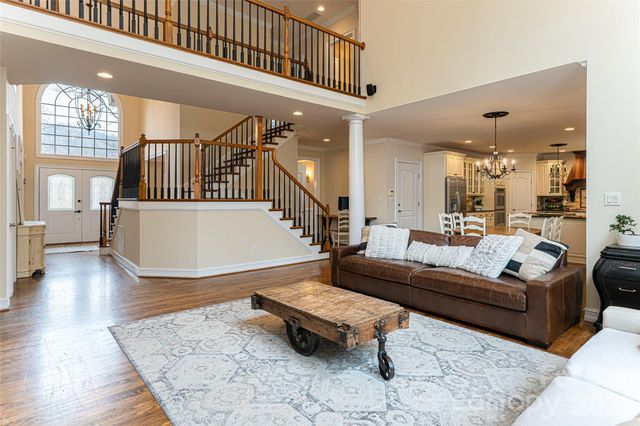 39 Windover Drive, Asheville, NC 28803