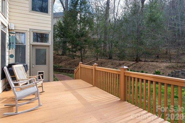 39 Windover Drive, Asheville, NC 28803