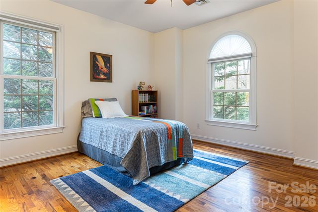 39 Windover Drive, Asheville, NC 28803